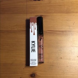 Kylie Matter Liquid Lipstick Lip Kit Dolce K